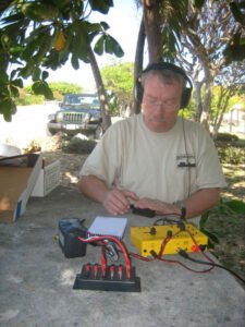 Image: Ham operator N4EWT/ZF2KO operates portable from a park on Grand Cayman Island