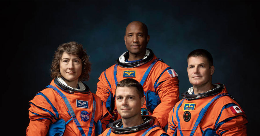 Hams in Next Moon Mission, First Crew Under Artemis