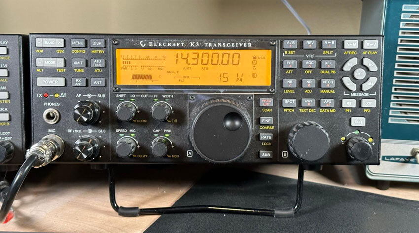 Image: A popular HF transceiver ready to operate. 